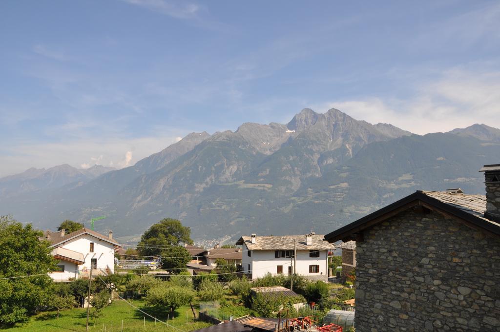Le Foyer De La Ferme Aosta Exterior foto
