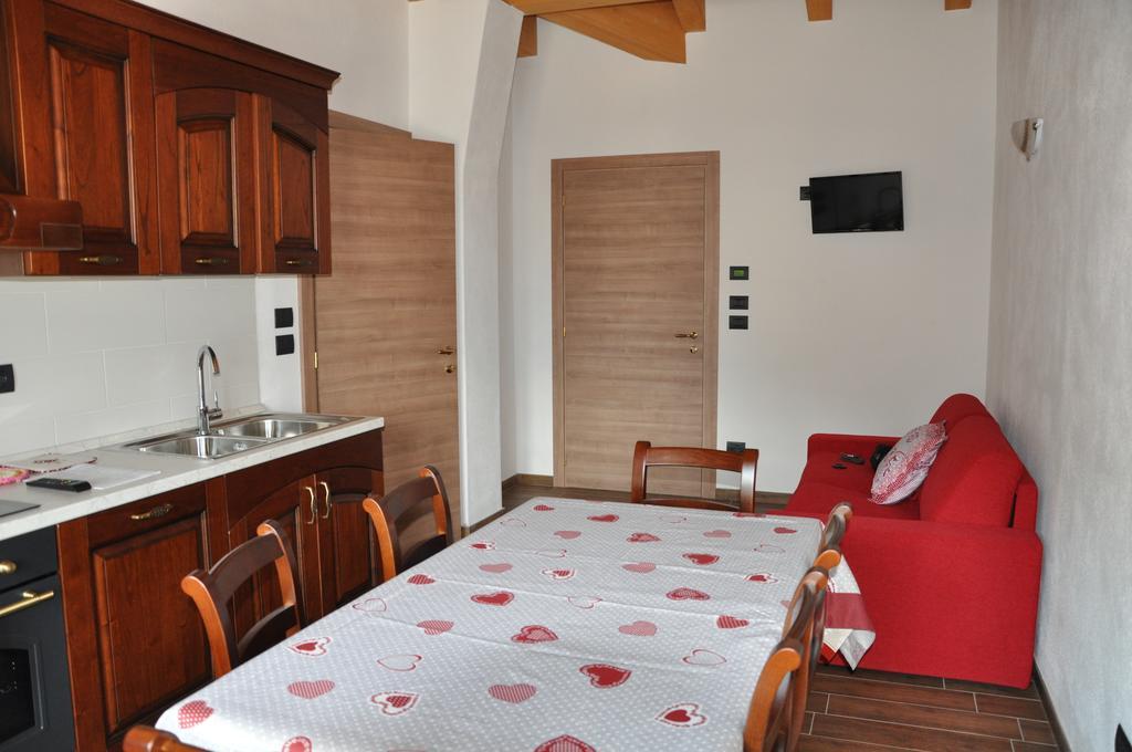 Le Foyer De La Ferme Aosta Quarto foto